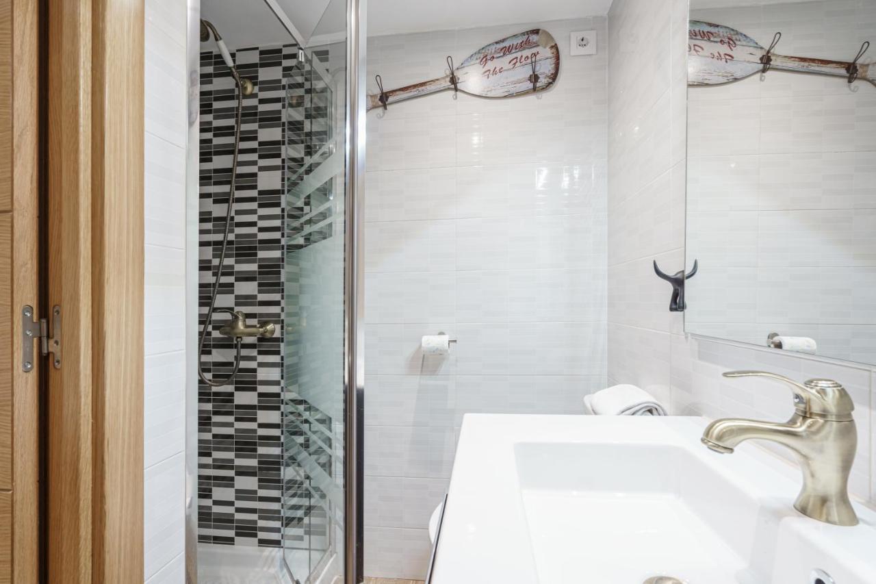 Homeabout Atocha Apartment Madrid Esterno foto